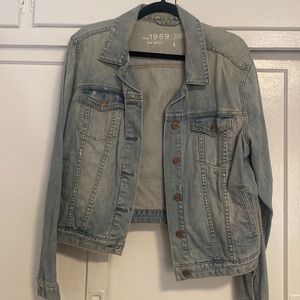 EUC gap jean jacket RN 54023